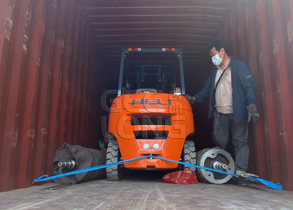 forklift untuk pabrik kayu lapis CHINA ORIGINAL