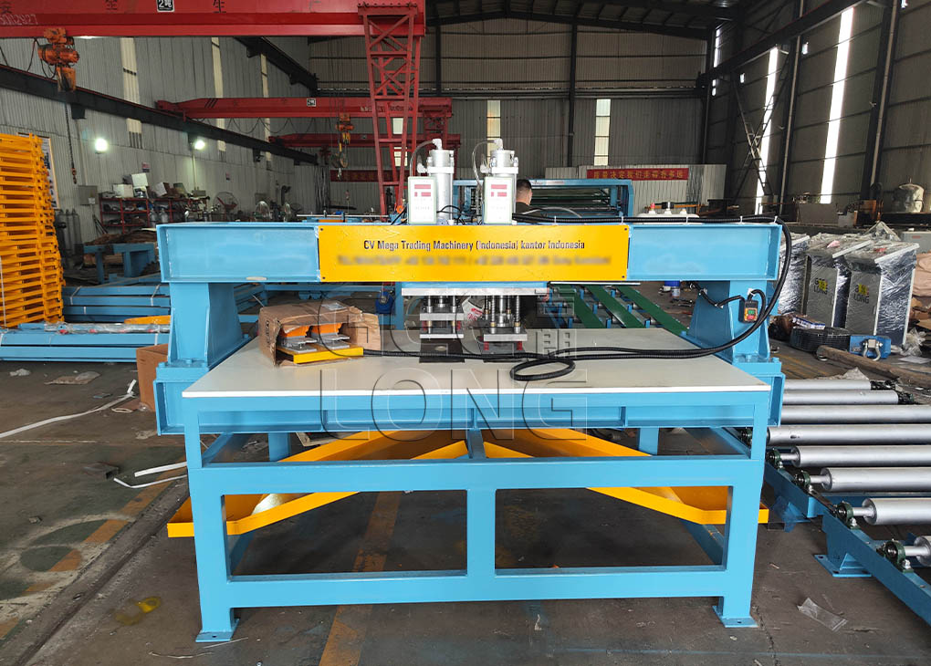 Geelong Exported Veneer Patching Machine dan mesin papan lapis sejuk ke Indonesia