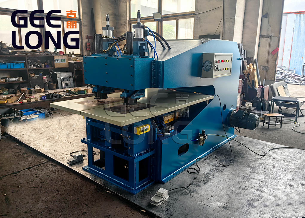 Mesin penambal veneer dua kepala