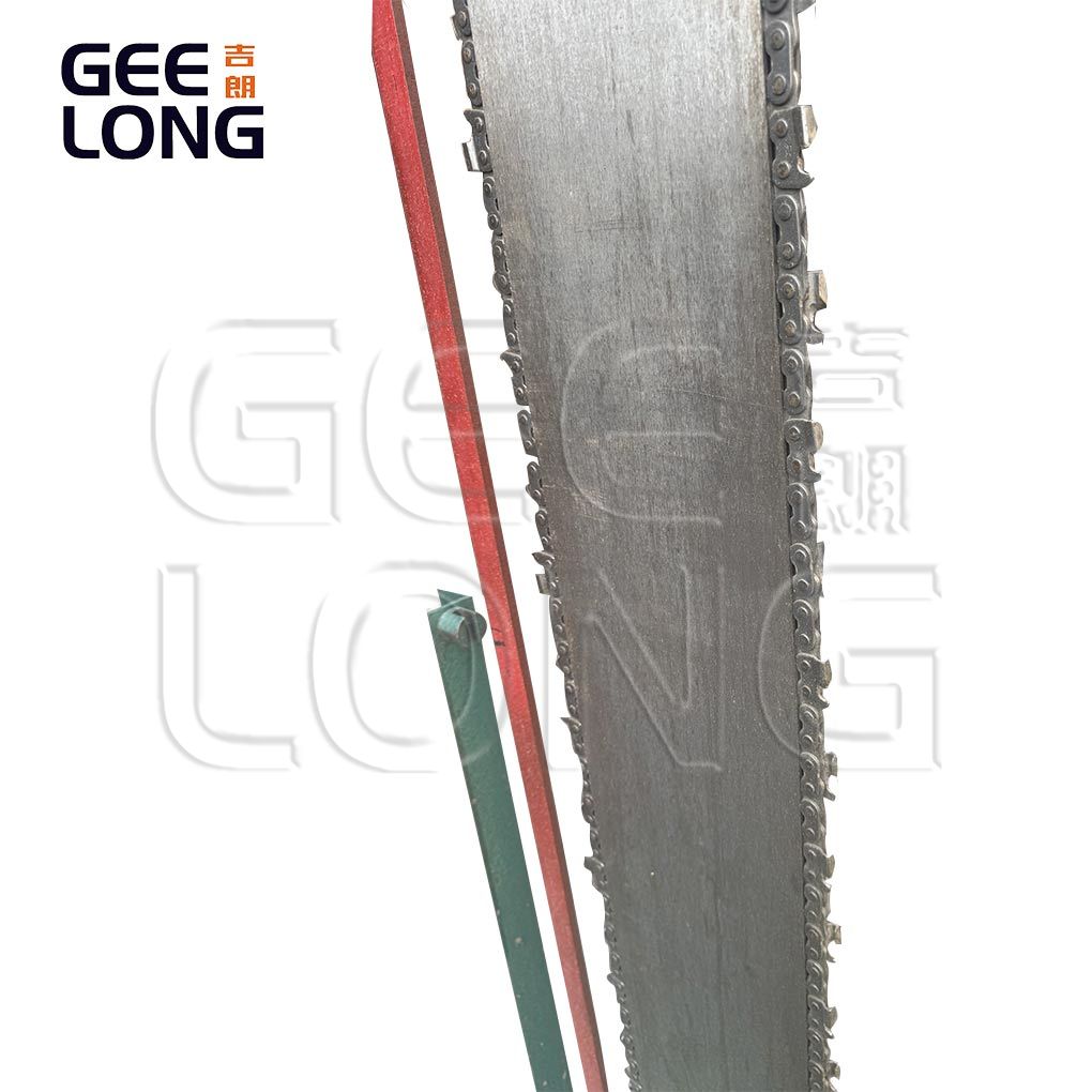 Mesin pemotong rantai kayu gelondongan